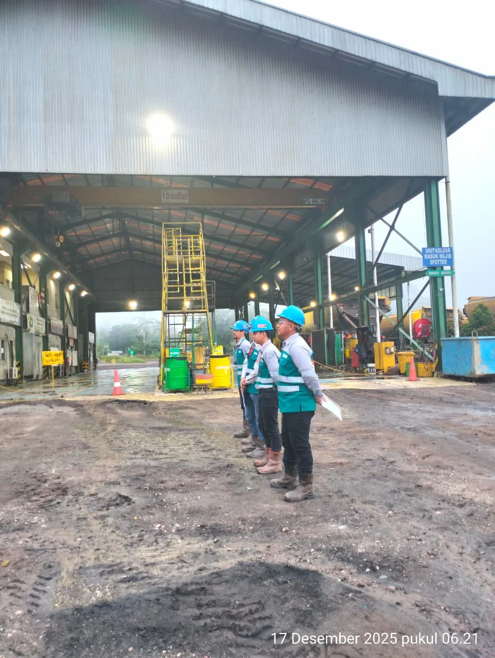 WhatsApp Image 2025-12-17 at 09.02.22